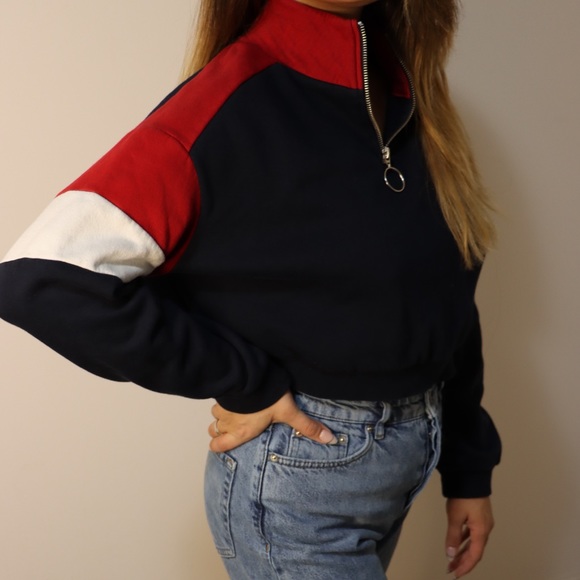 H&M crop top - Picture 3 of 4